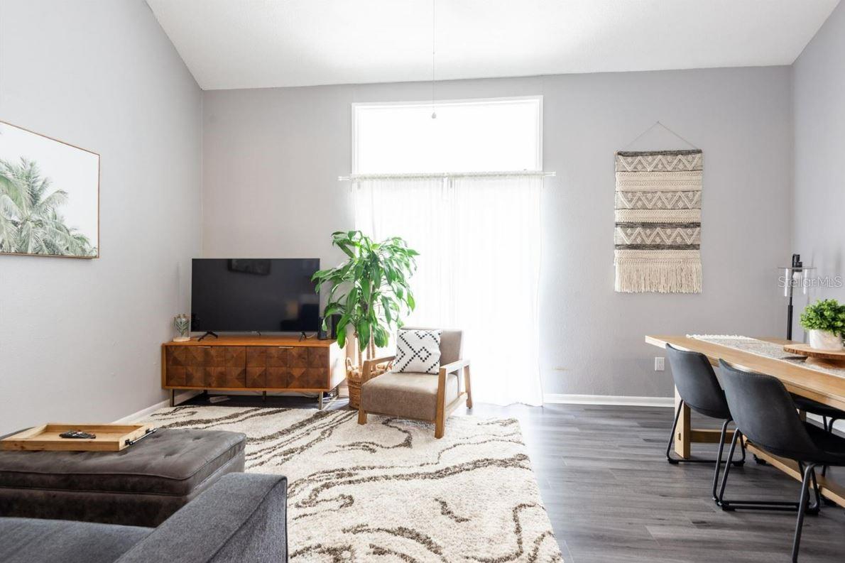 2643 ST JOSEPHS DR W