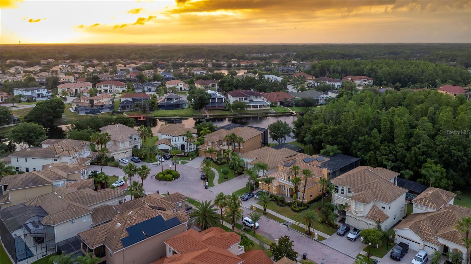 10549 MARTINIQUE ISLE DR