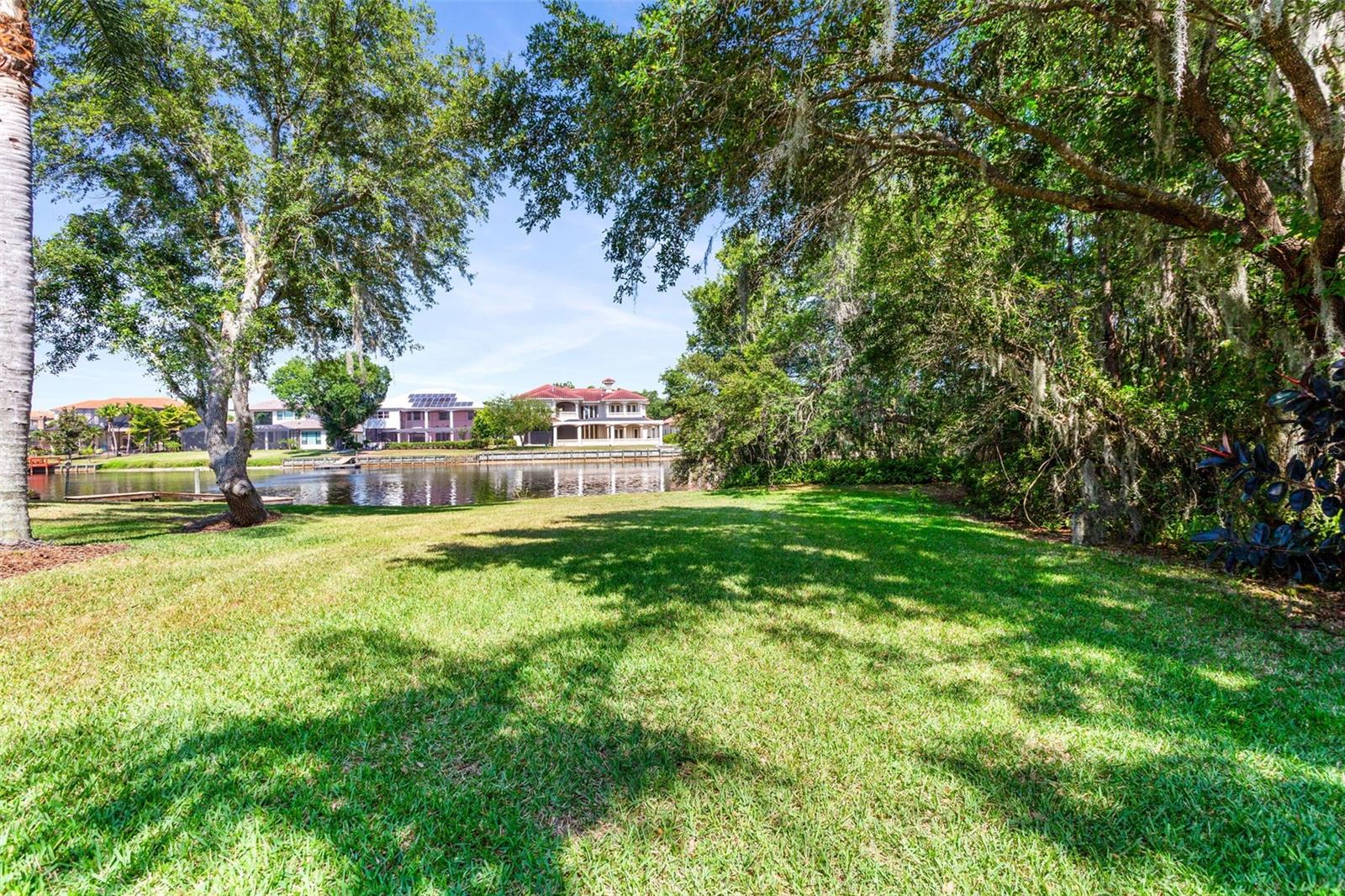 10549 MARTINIQUE ISLE DR