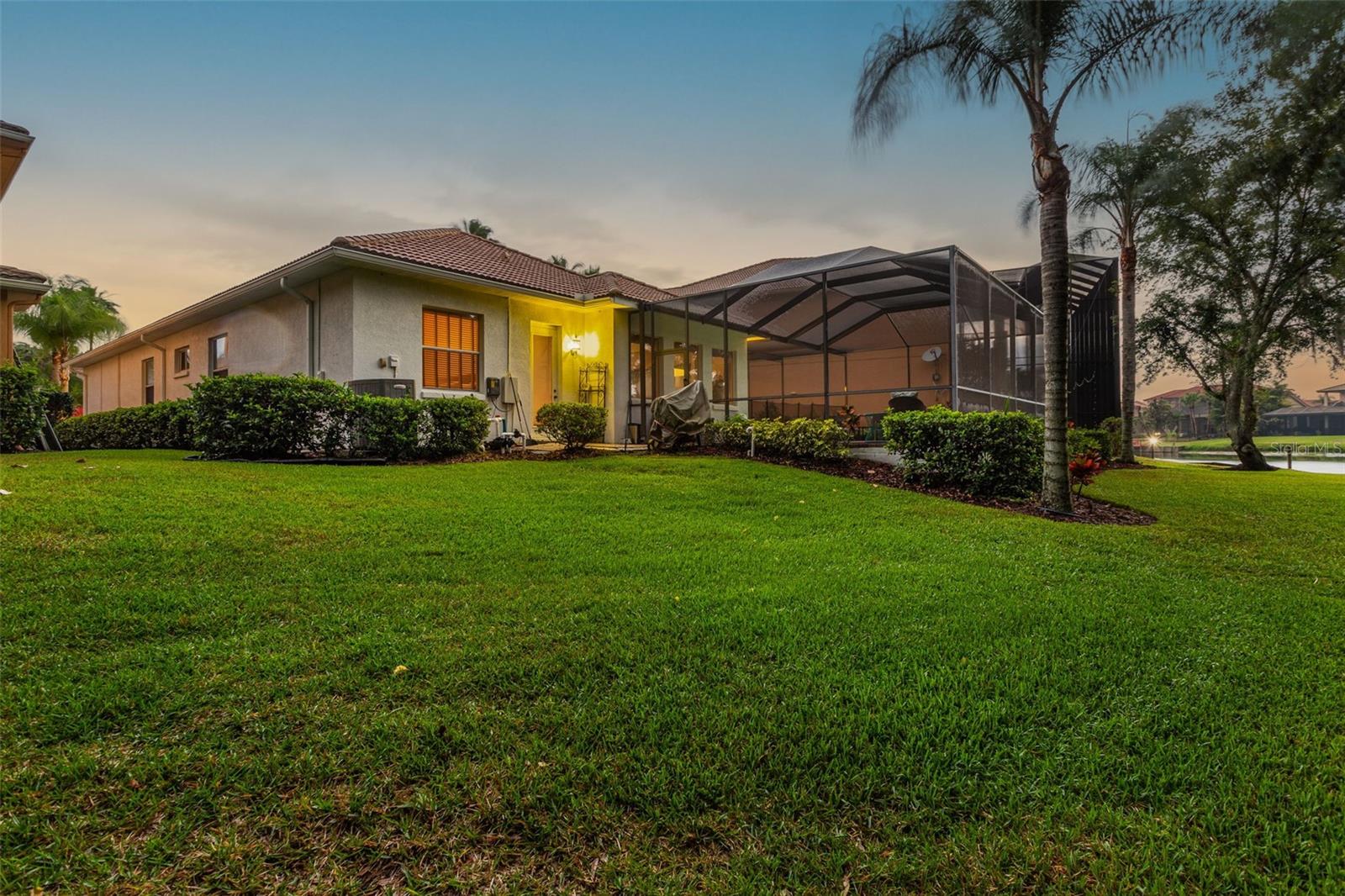 10549 MARTINIQUE ISLE DR