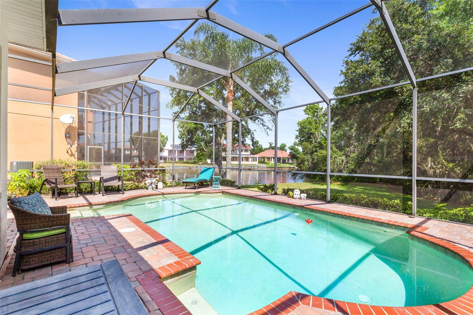 10549 MARTINIQUE ISLE DR