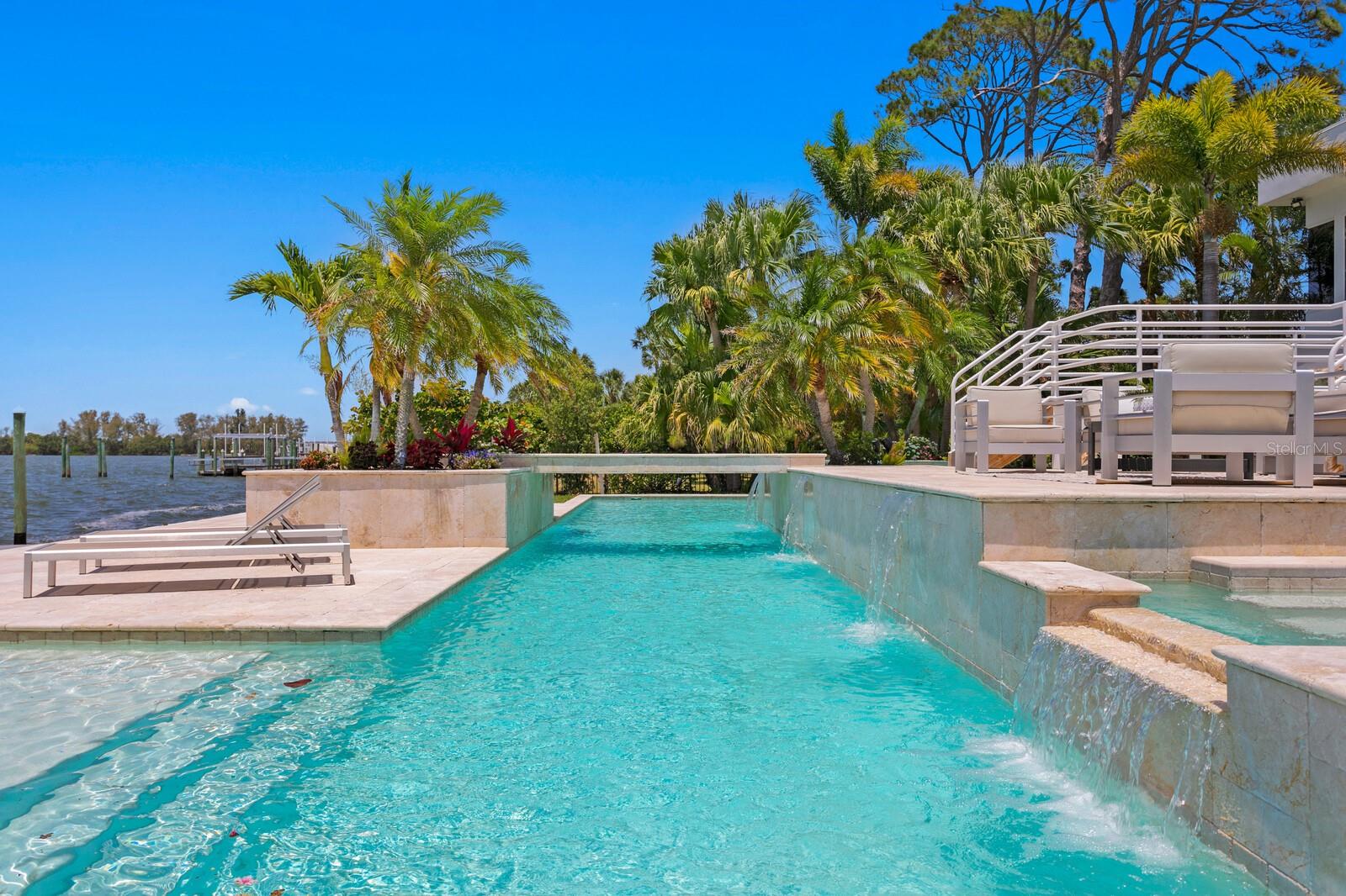 1746 SANTA BARBARA DR