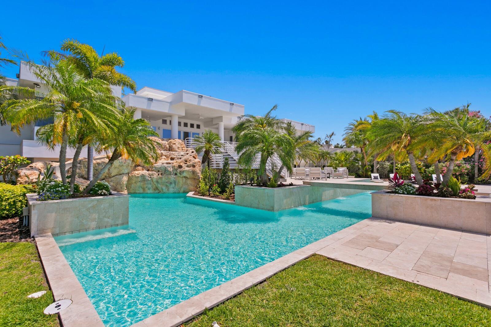 1746 SANTA BARBARA DR