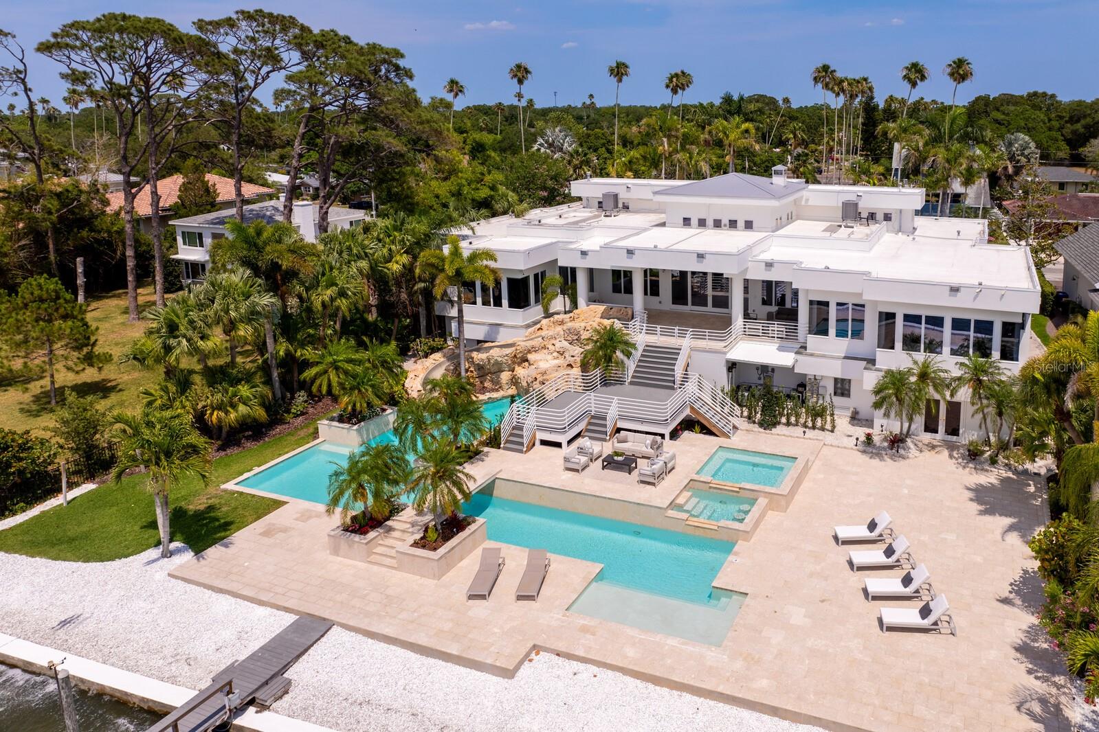 1746 SANTA BARBARA DR