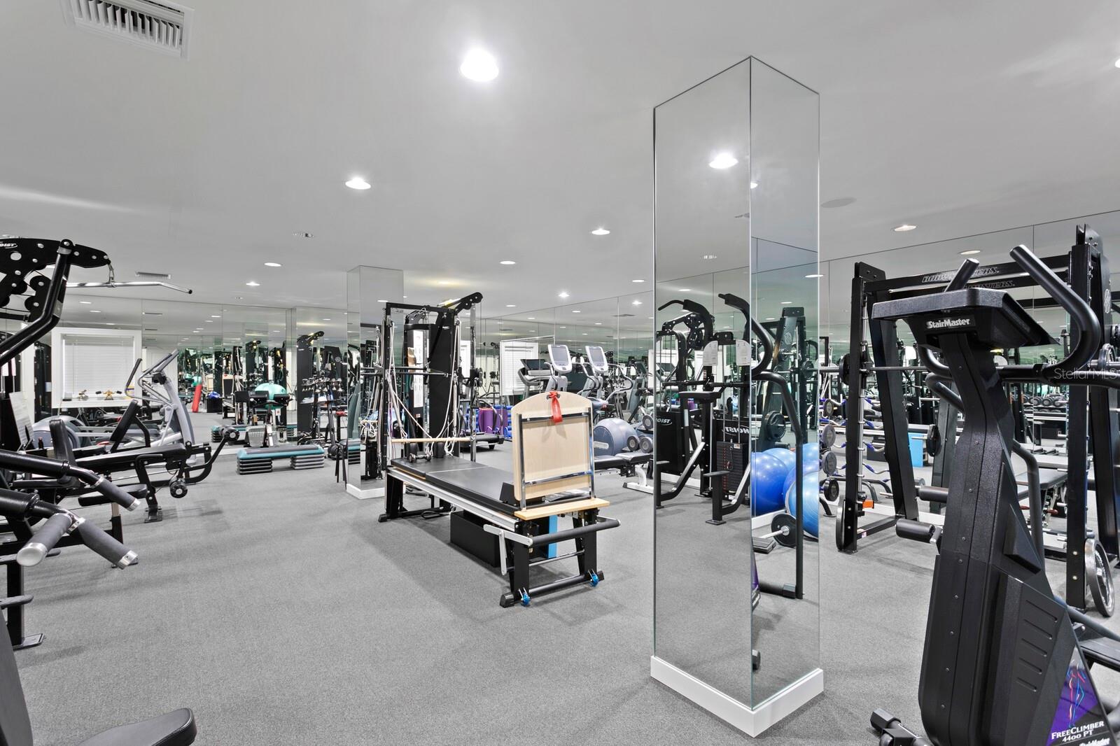 1746 SANTA BARBARA DR