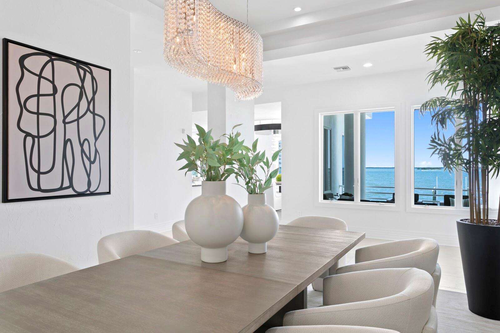 1746 SANTA BARBARA DR