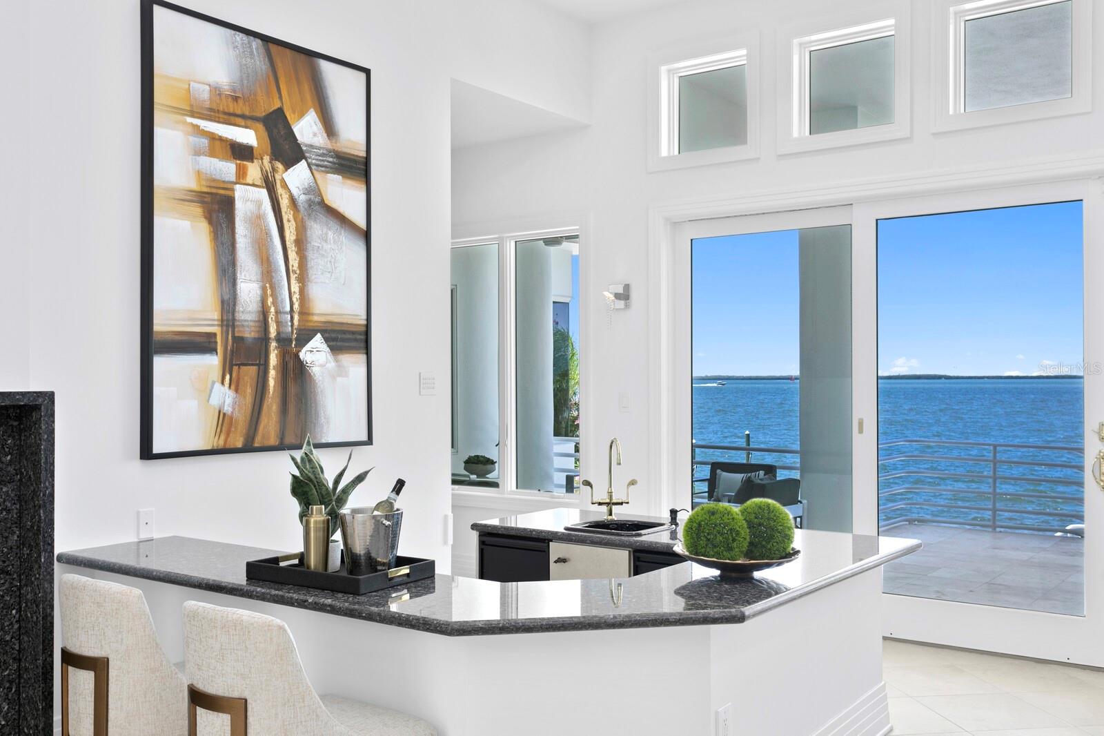 1746 SANTA BARBARA DR