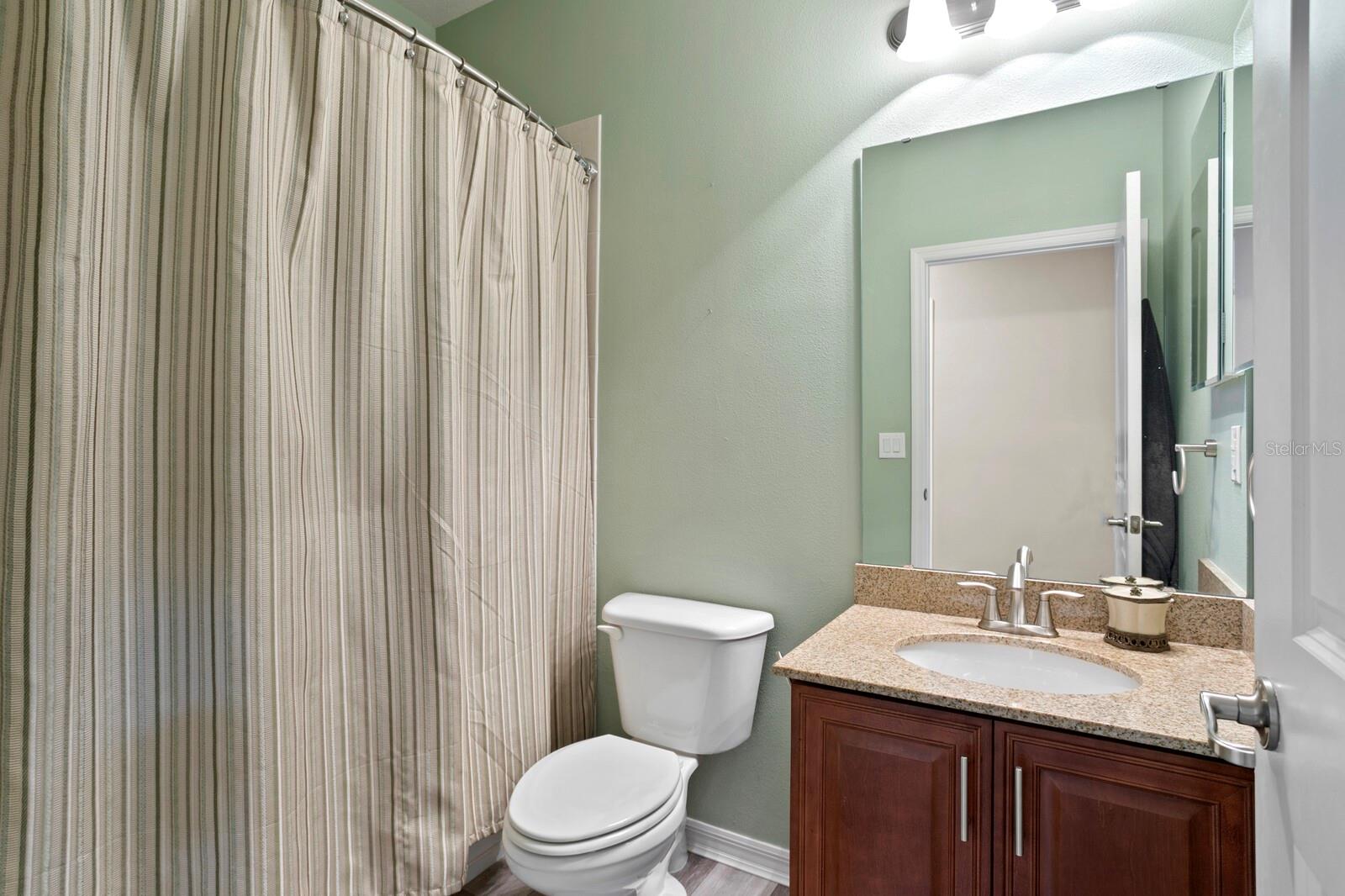 3817 EVERGREEN OAKS DR