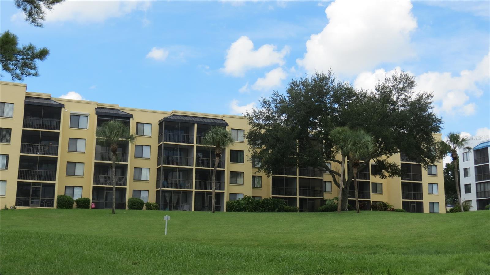 2424 W TAMPA BAY BLVD #M308