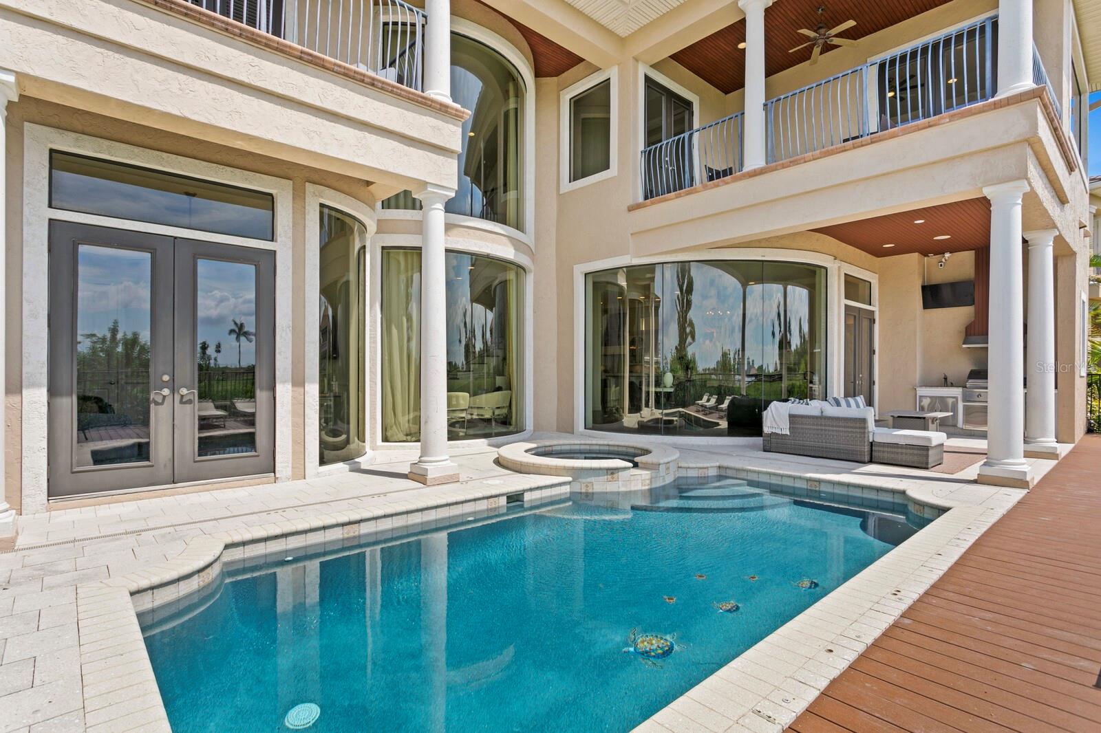 4123 CAUSEWAY VISTA DR