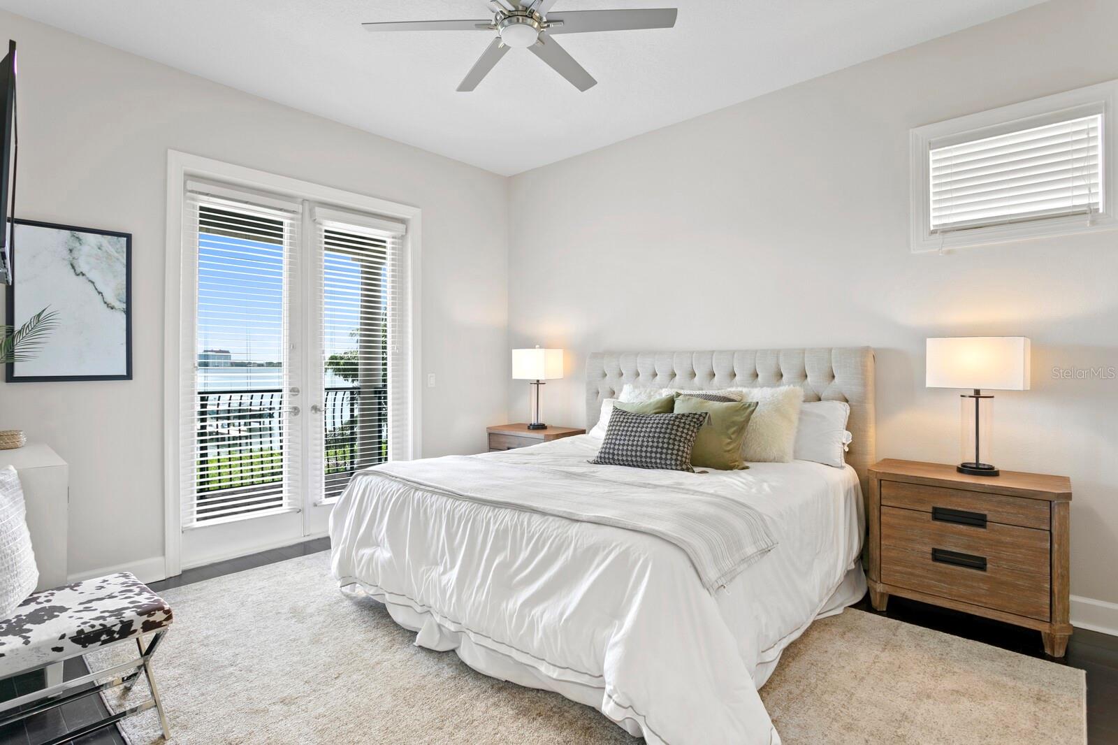 4123 CAUSEWAY VISTA DR