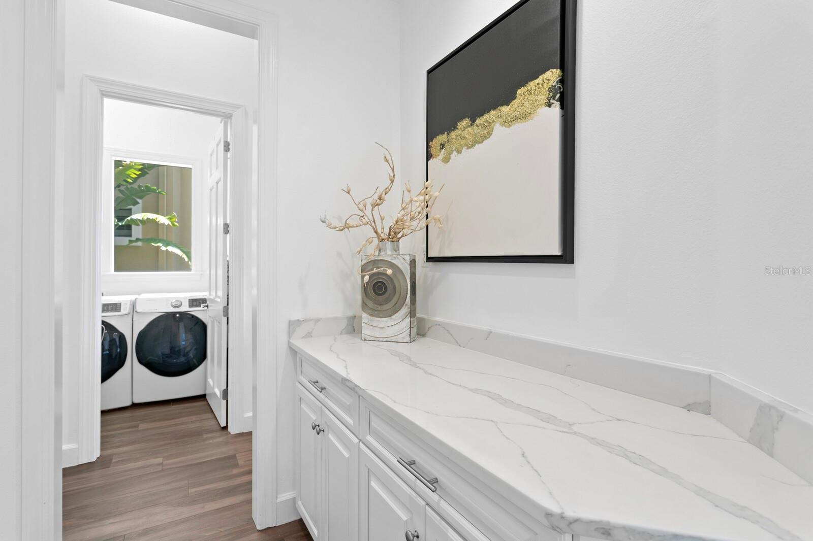 4123 CAUSEWAY VISTA DR