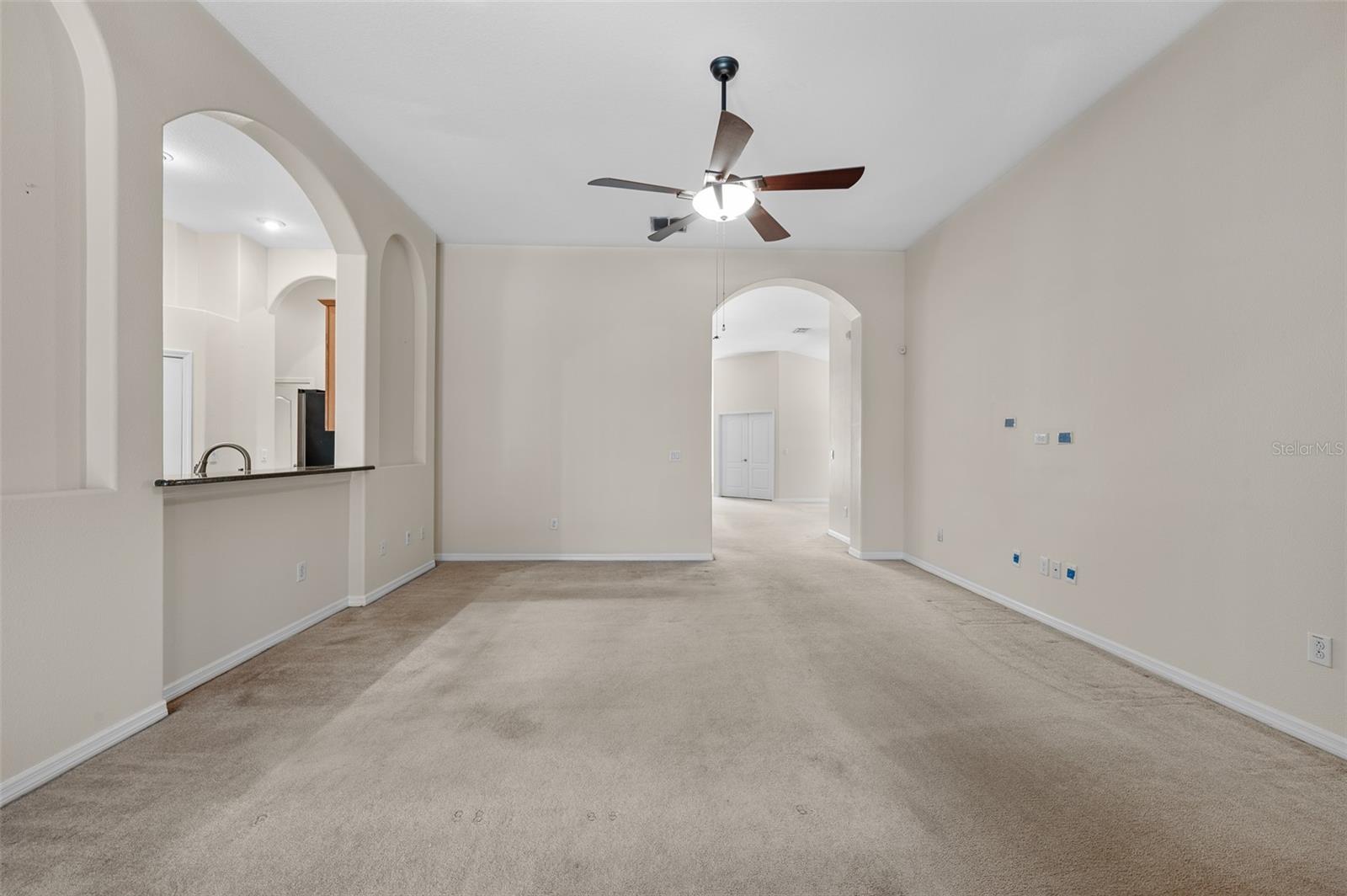 13654 HUNTERS POINT ST