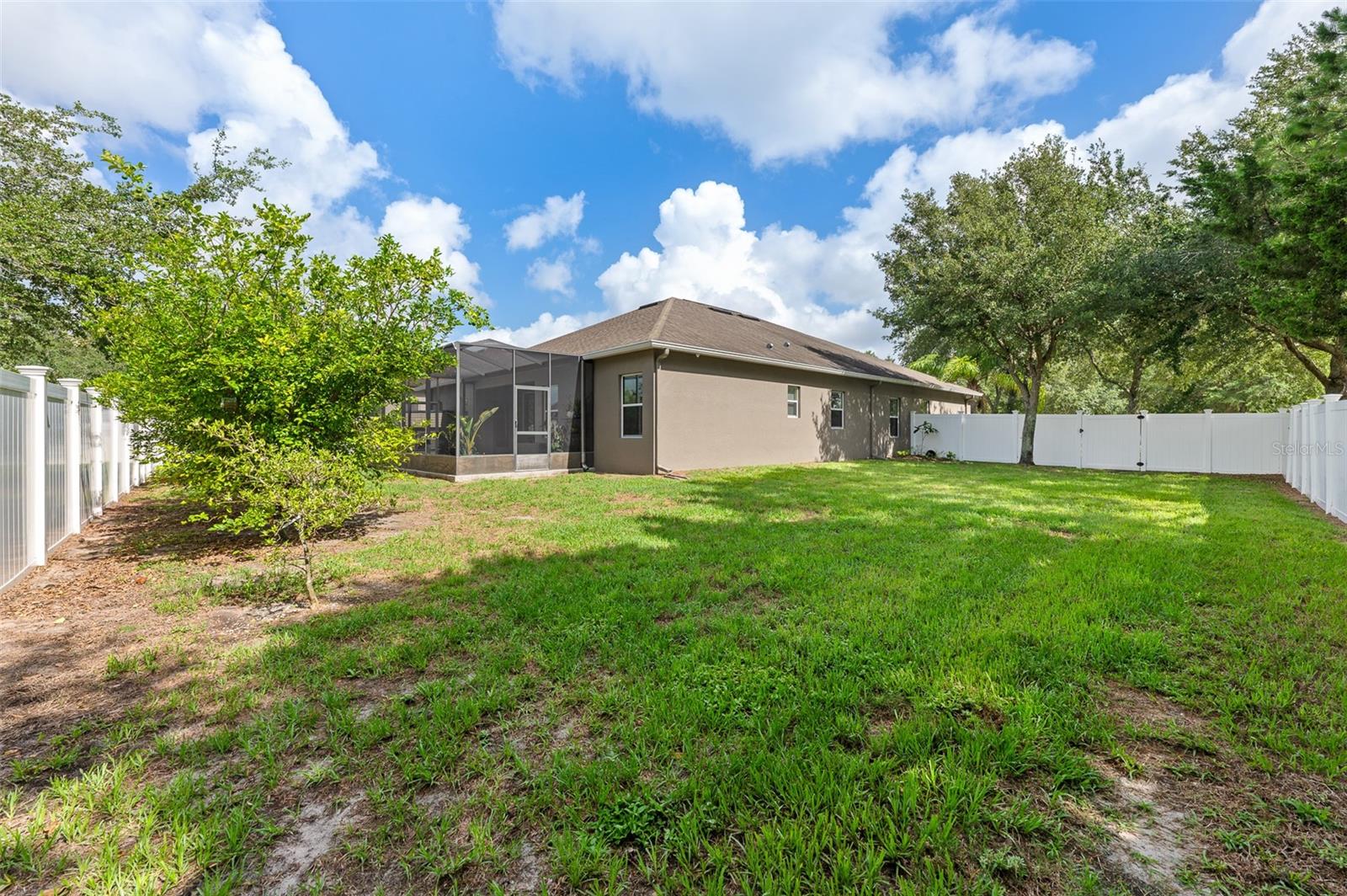 13654 HUNTERS POINT ST