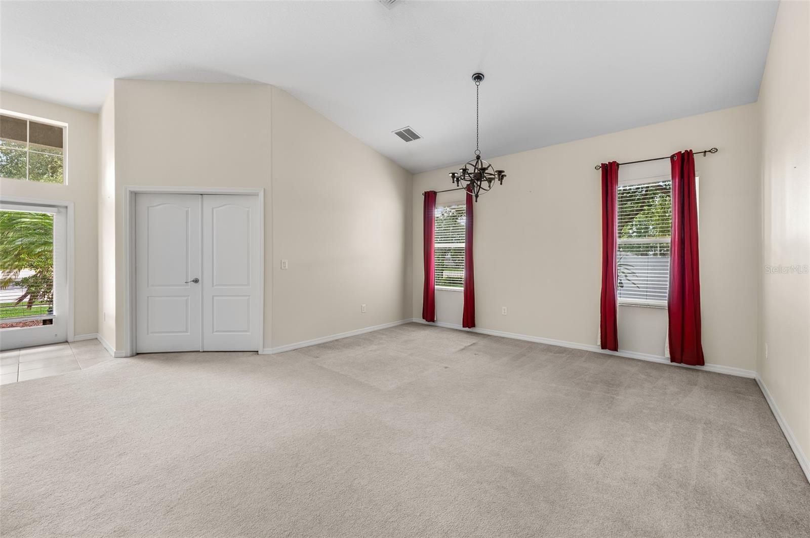 13654 HUNTERS POINT ST