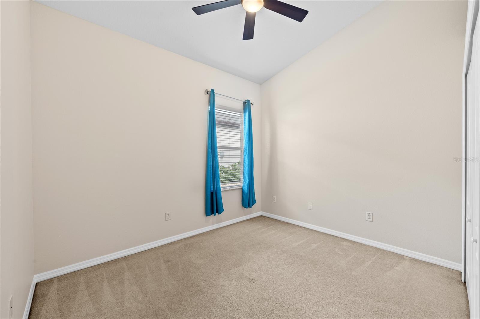 13654 HUNTERS POINT ST