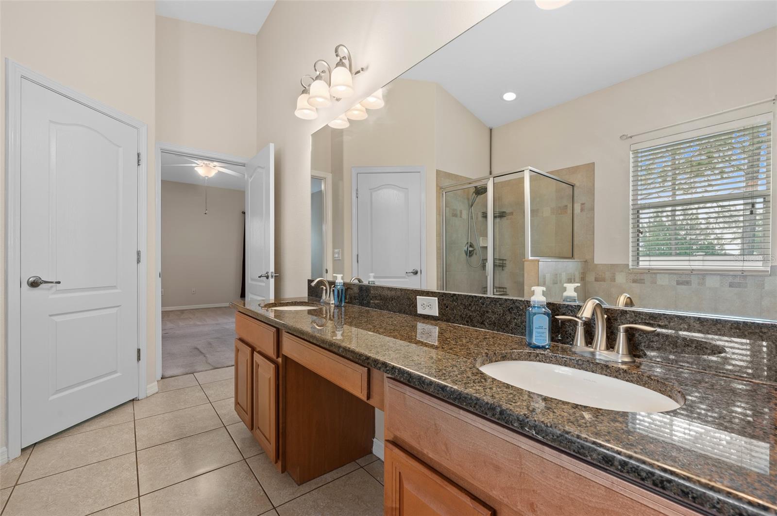 13654 HUNTERS POINT ST