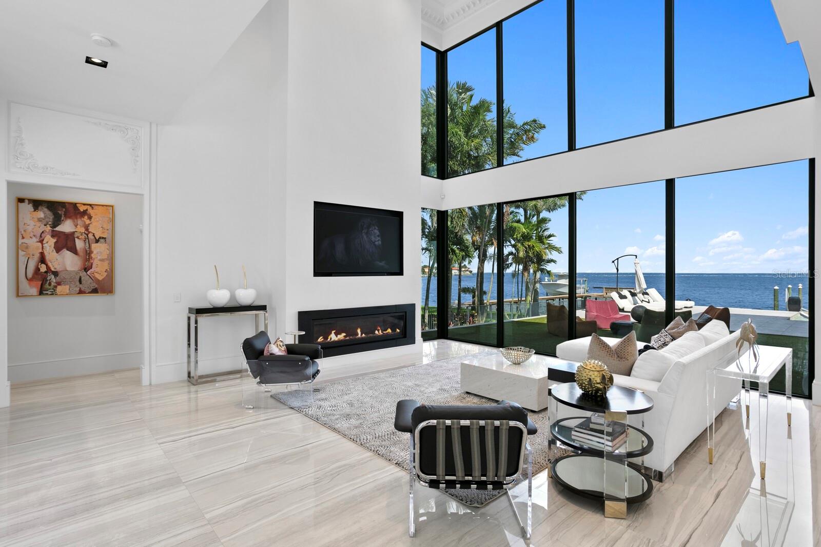 4611 BAYSHORE BLVD NE