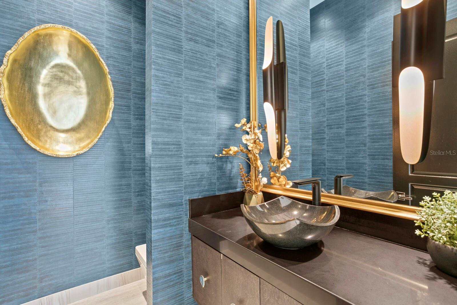 4611 BAYSHORE BLVD NE