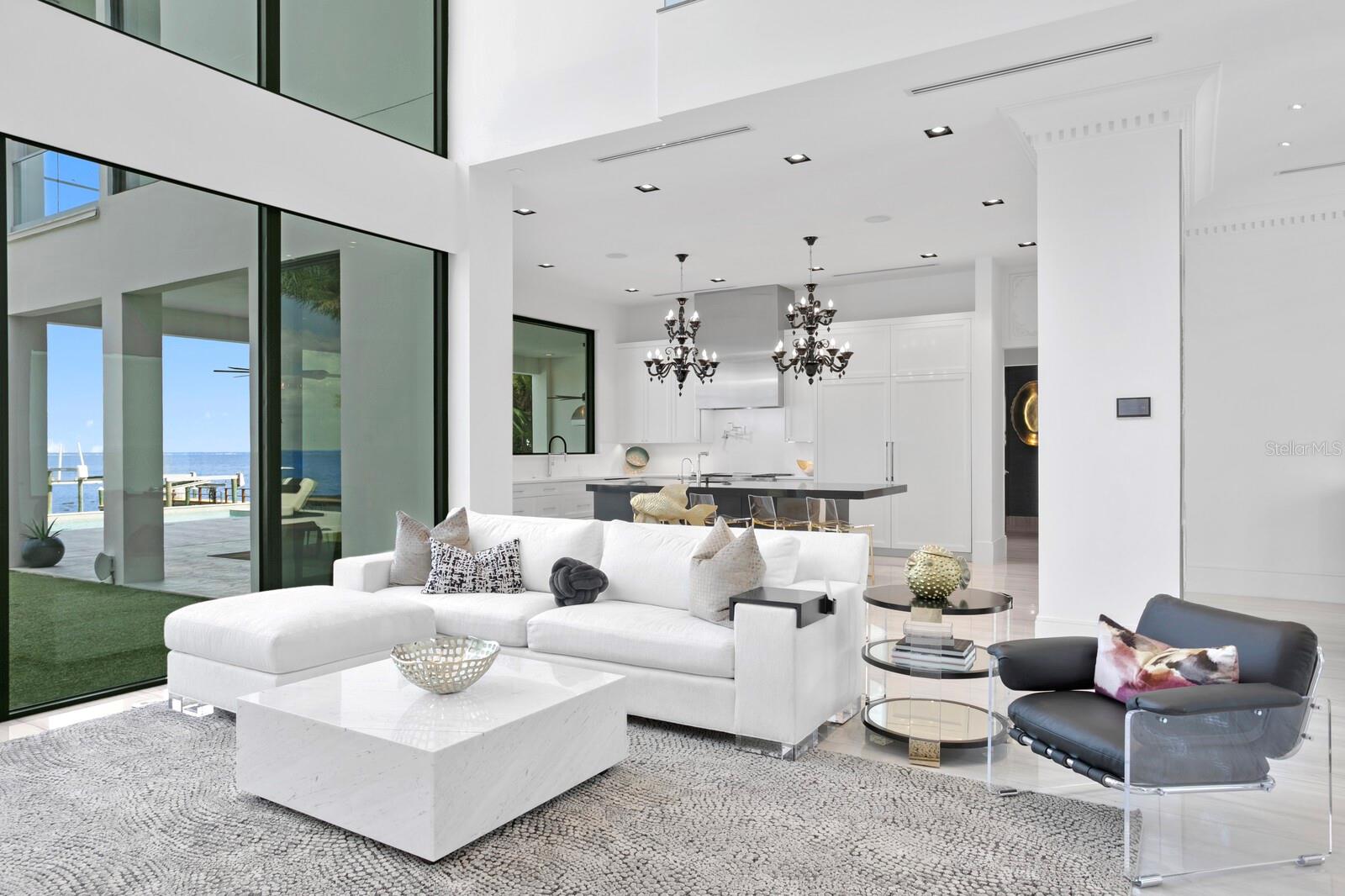 4611 BAYSHORE BLVD NE