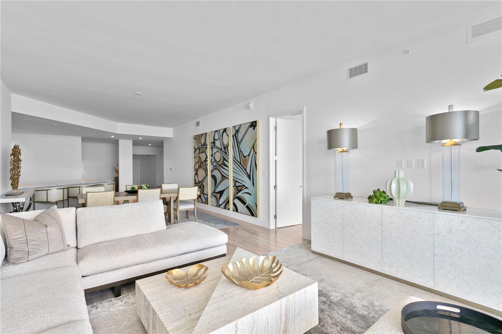 2912 W SANTIAGO ST #1703