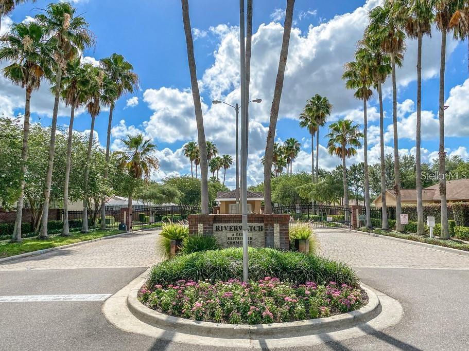 12521 RIVER BIRCH DR