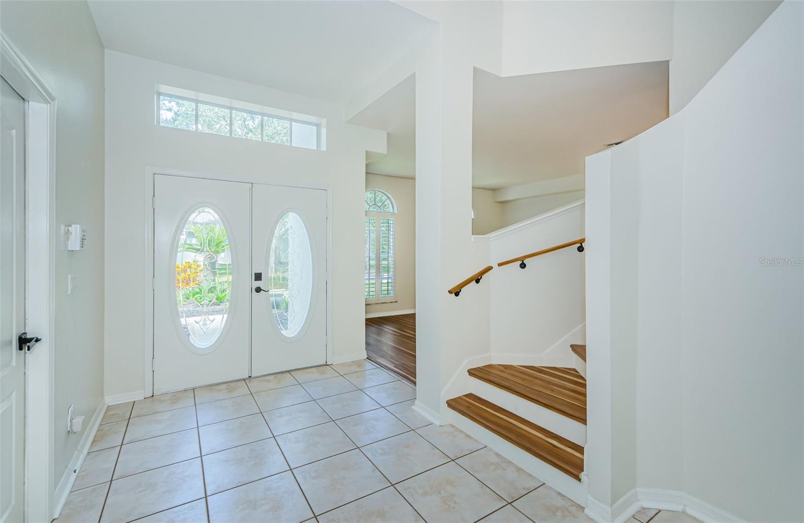 5057 SOUTHAMPTON CIR