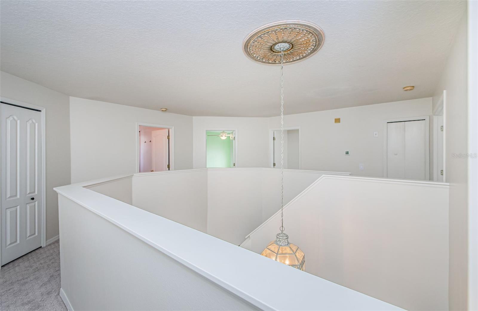 5057 SOUTHAMPTON CIR