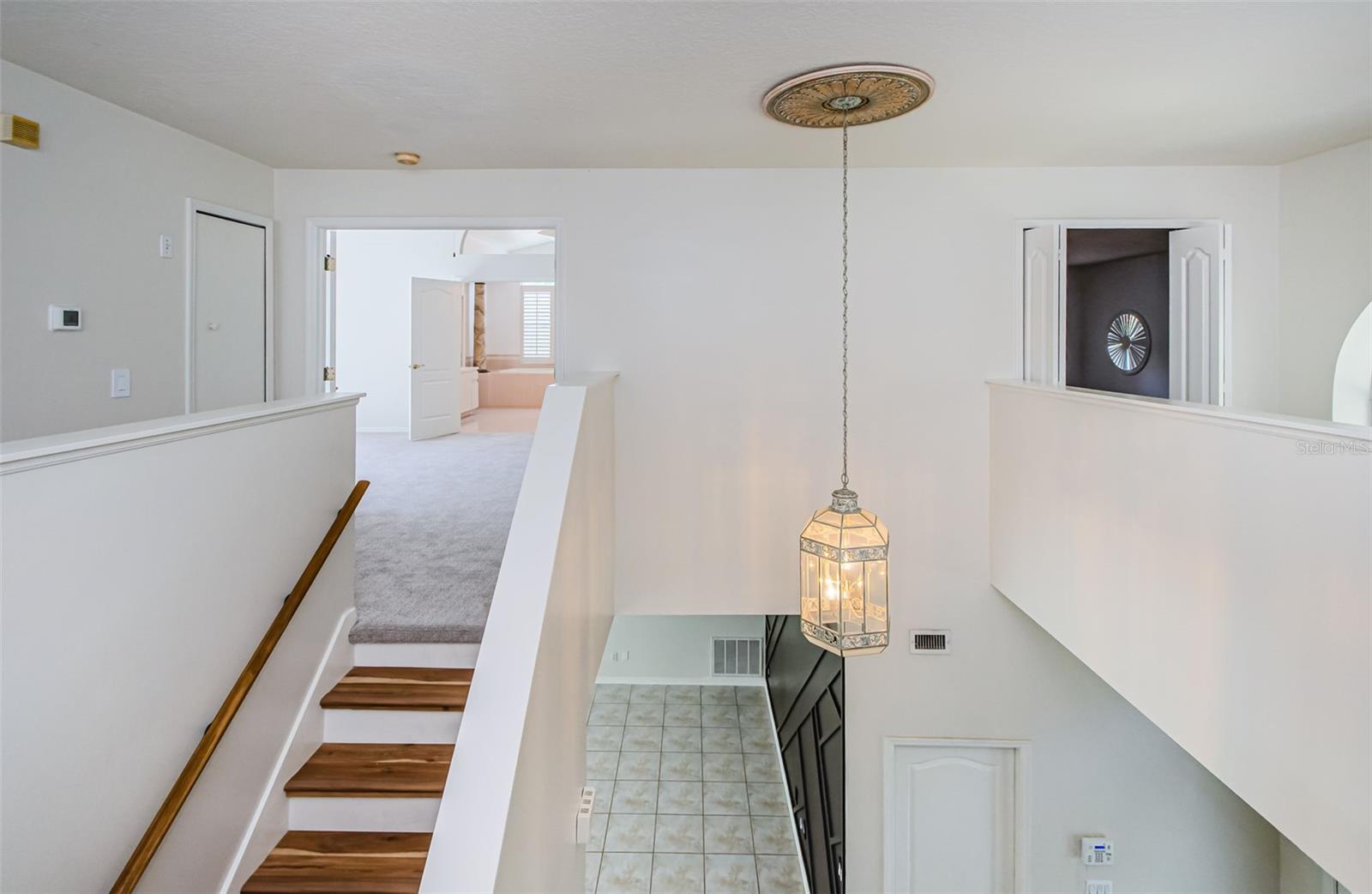 5057 SOUTHAMPTON CIR