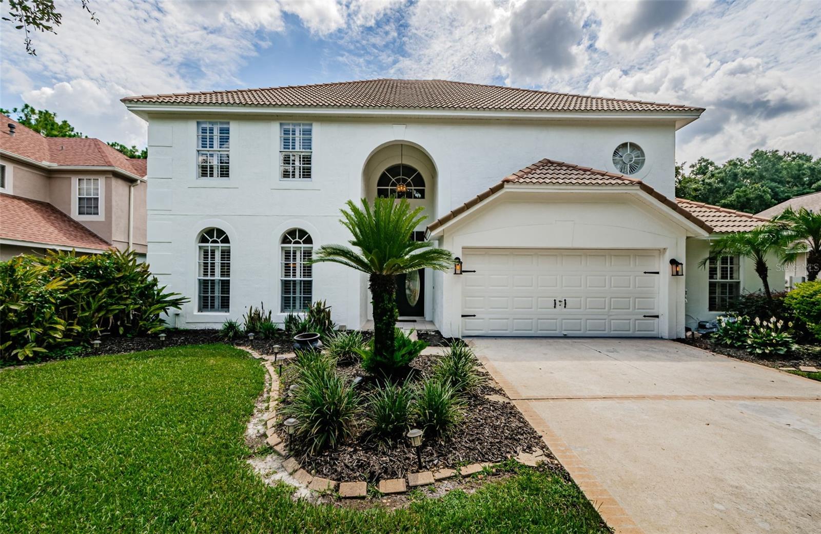 5057 SOUTHAMPTON CIR