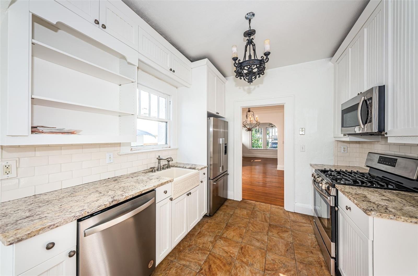 2914 W SAN RAFAEL ST