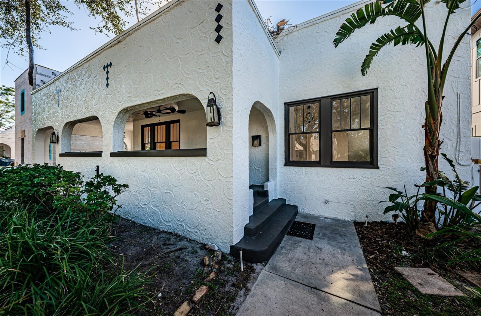 2914 W SAN RAFAEL ST