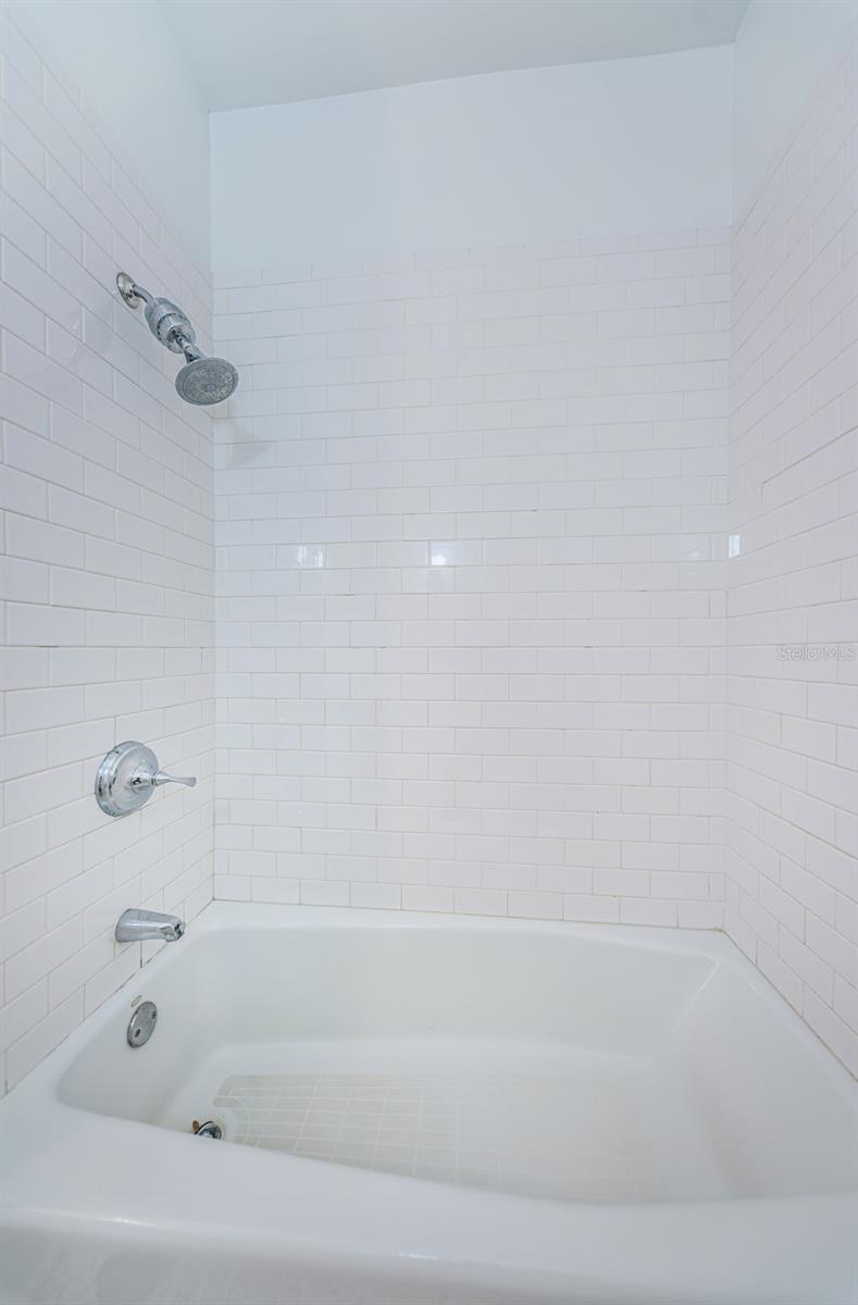 2914 W SAN RAFAEL ST