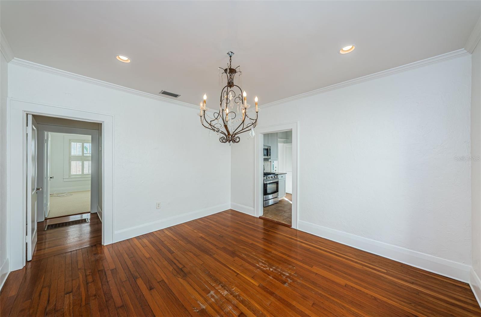 2914 W SAN RAFAEL ST