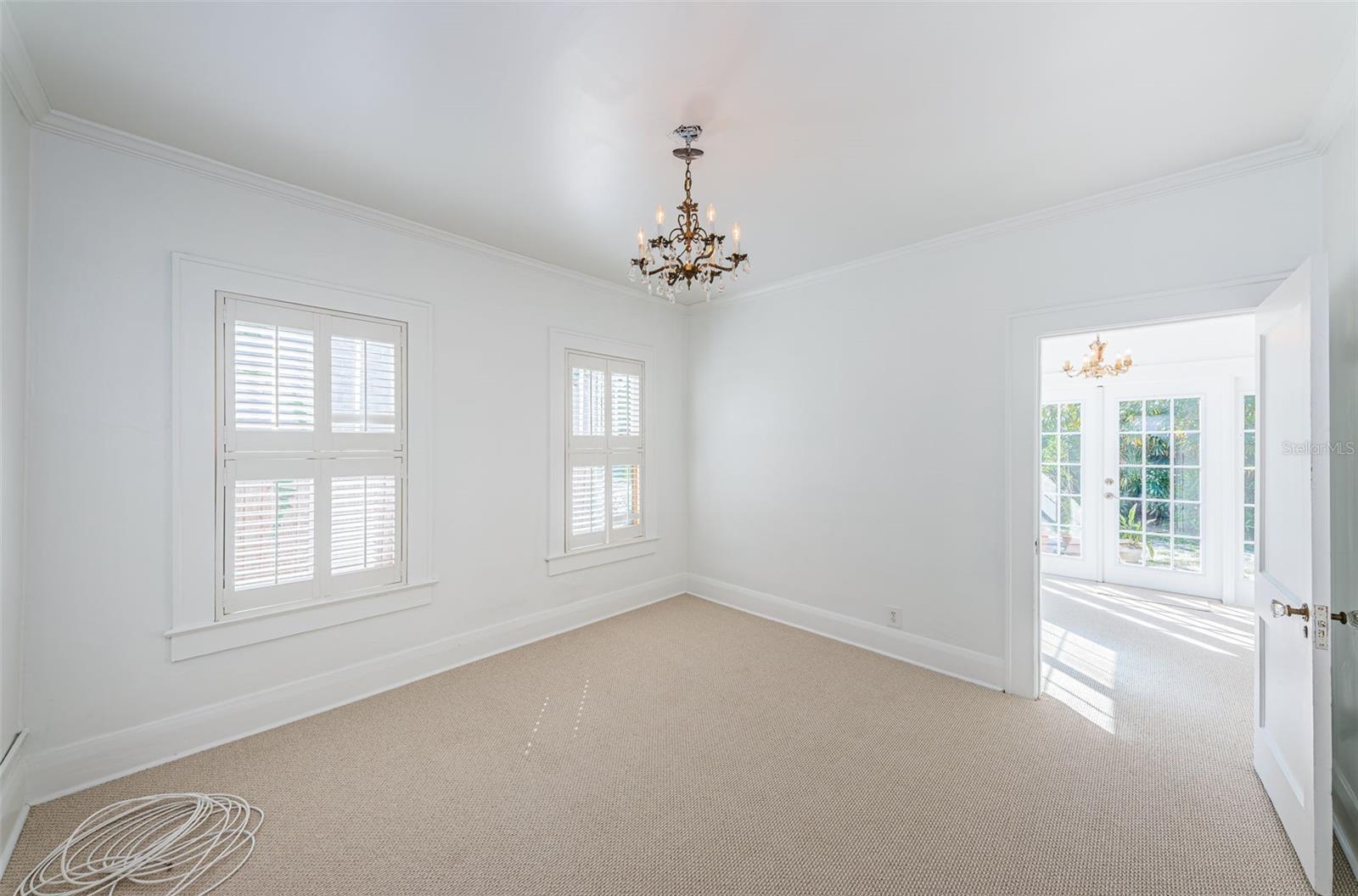 2914 W SAN RAFAEL ST