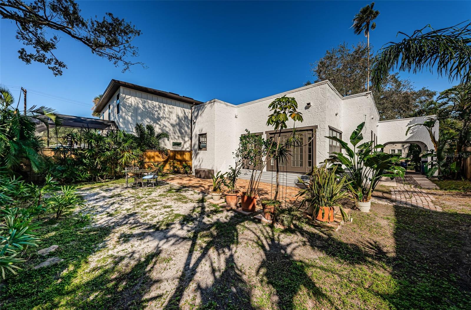 2914 W SAN RAFAEL ST