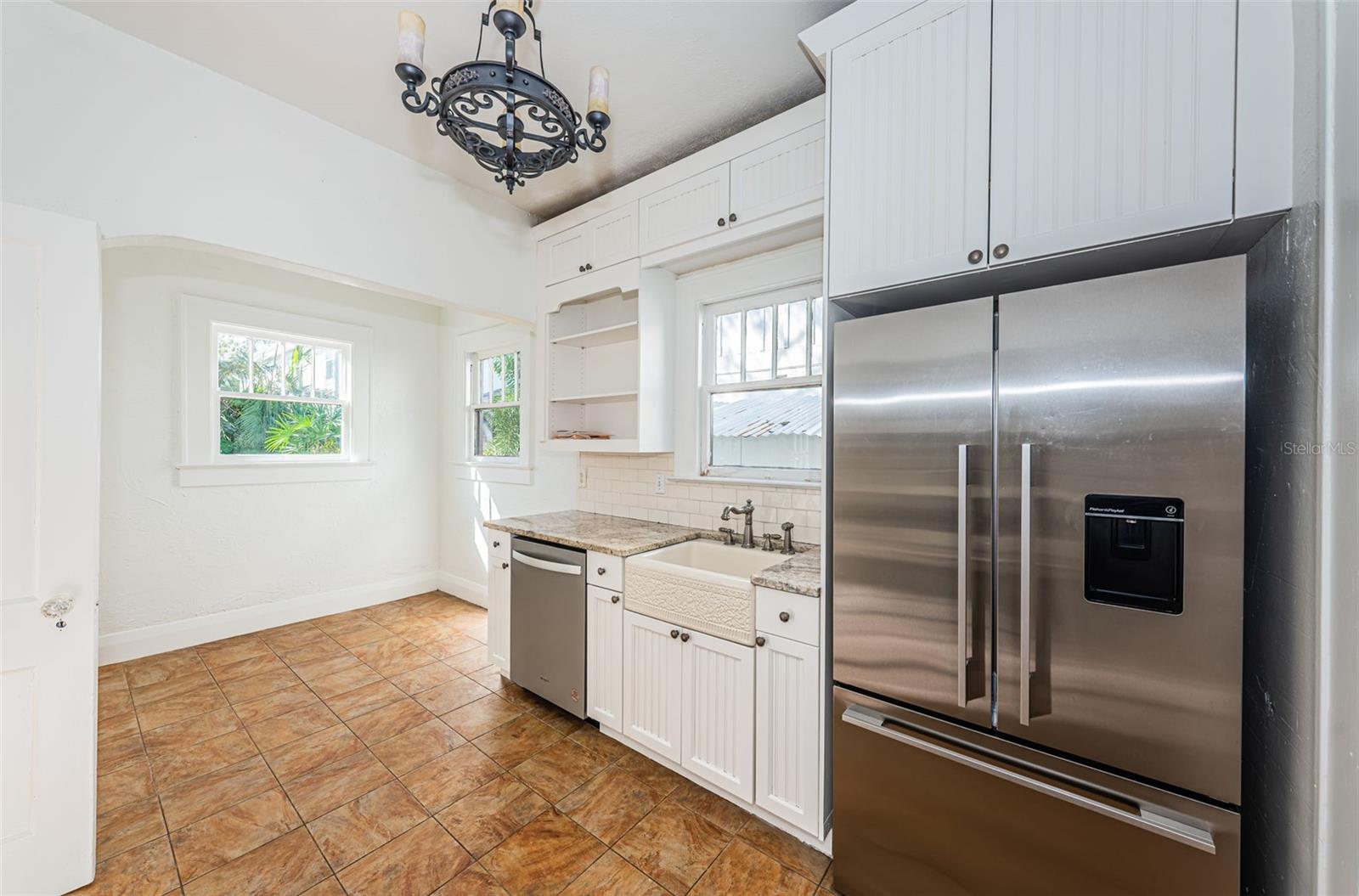 2914 W SAN RAFAEL ST