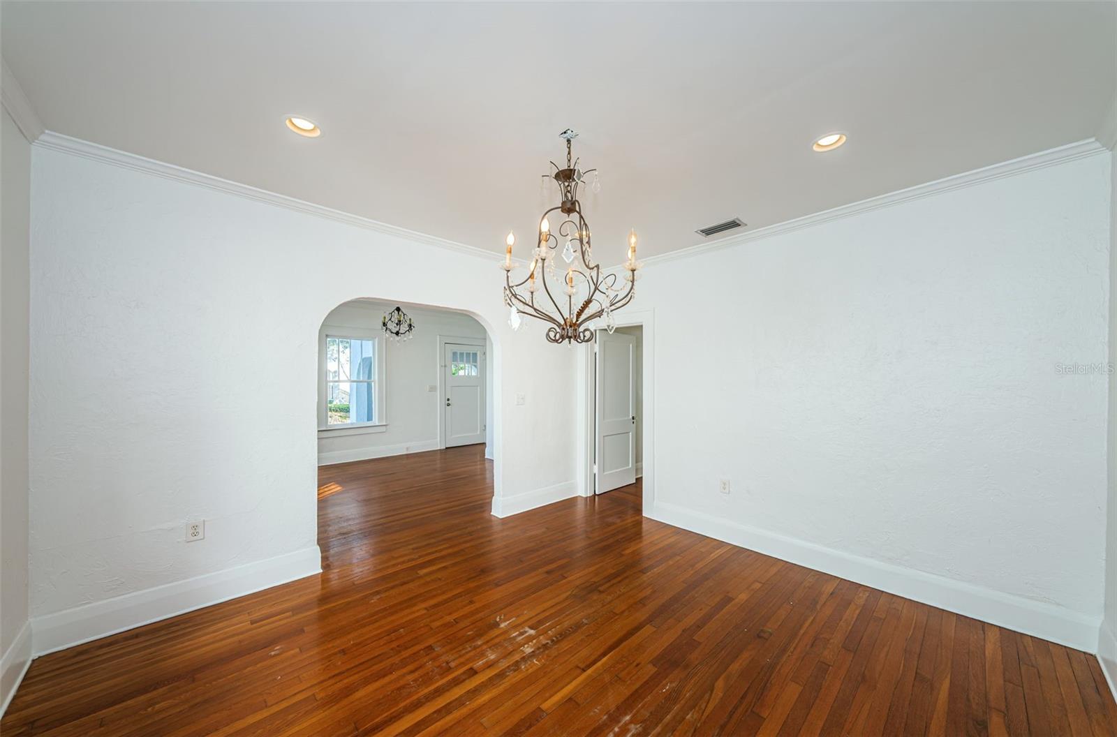 2914 W SAN RAFAEL ST