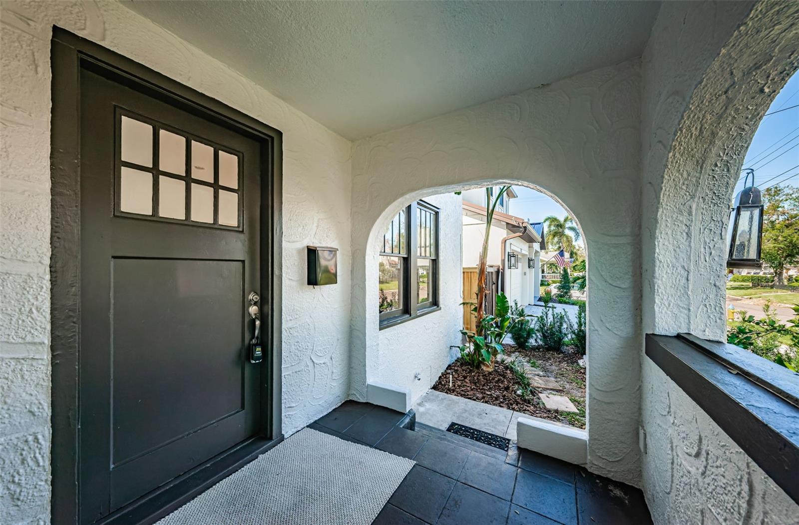 2914 W SAN RAFAEL ST