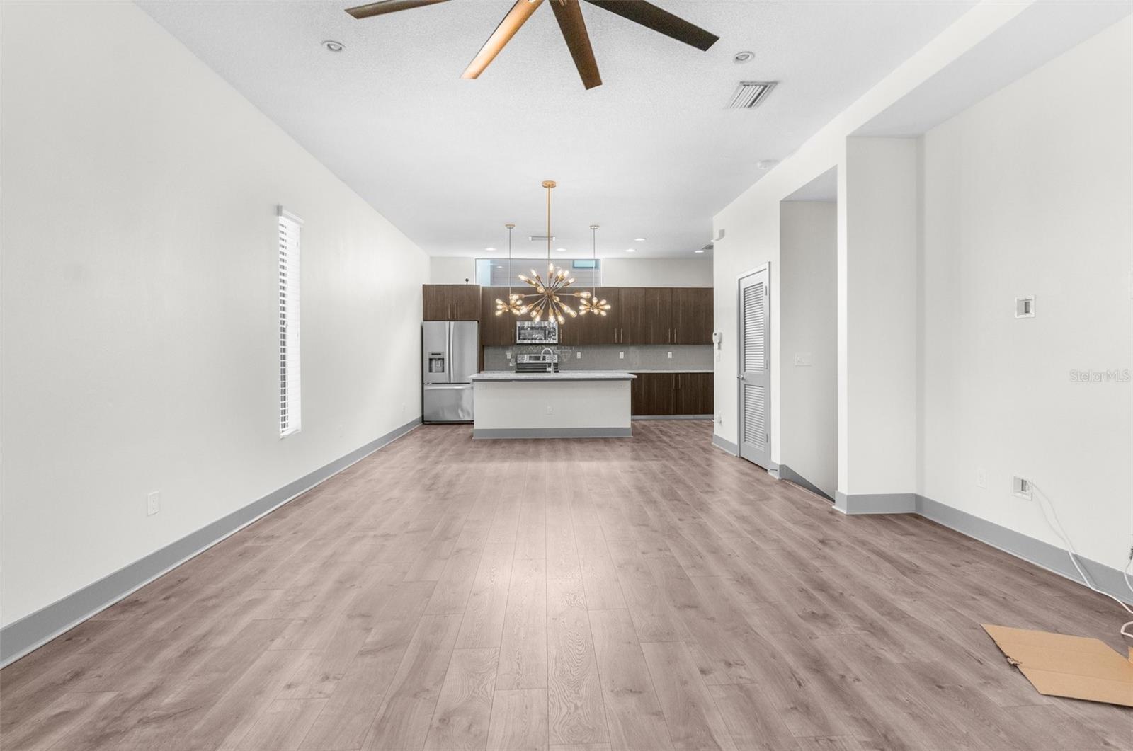 4810 W MCELROY AVE #1