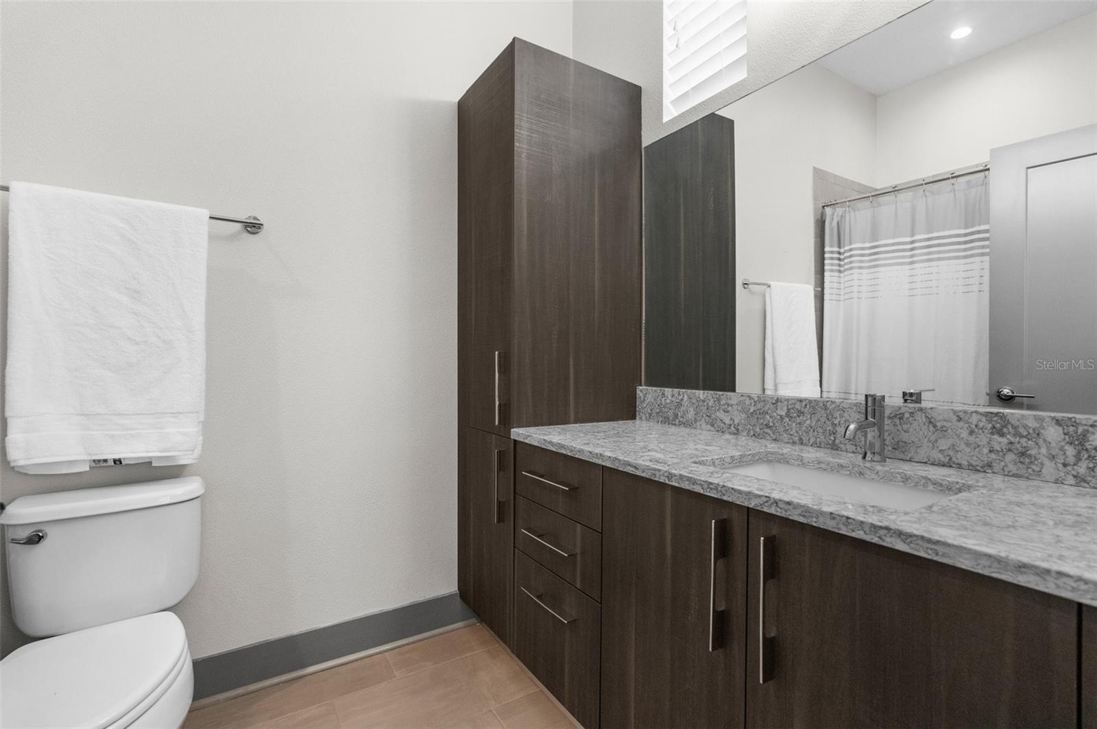 4810 W MCELROY AVE #1