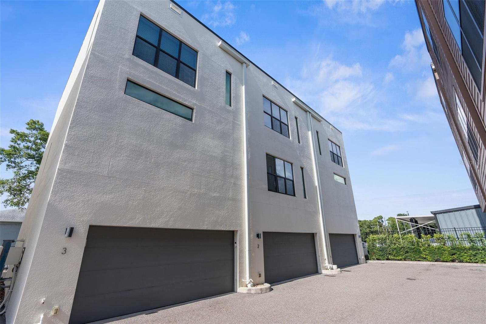 4810 W MCELROY AVE #1