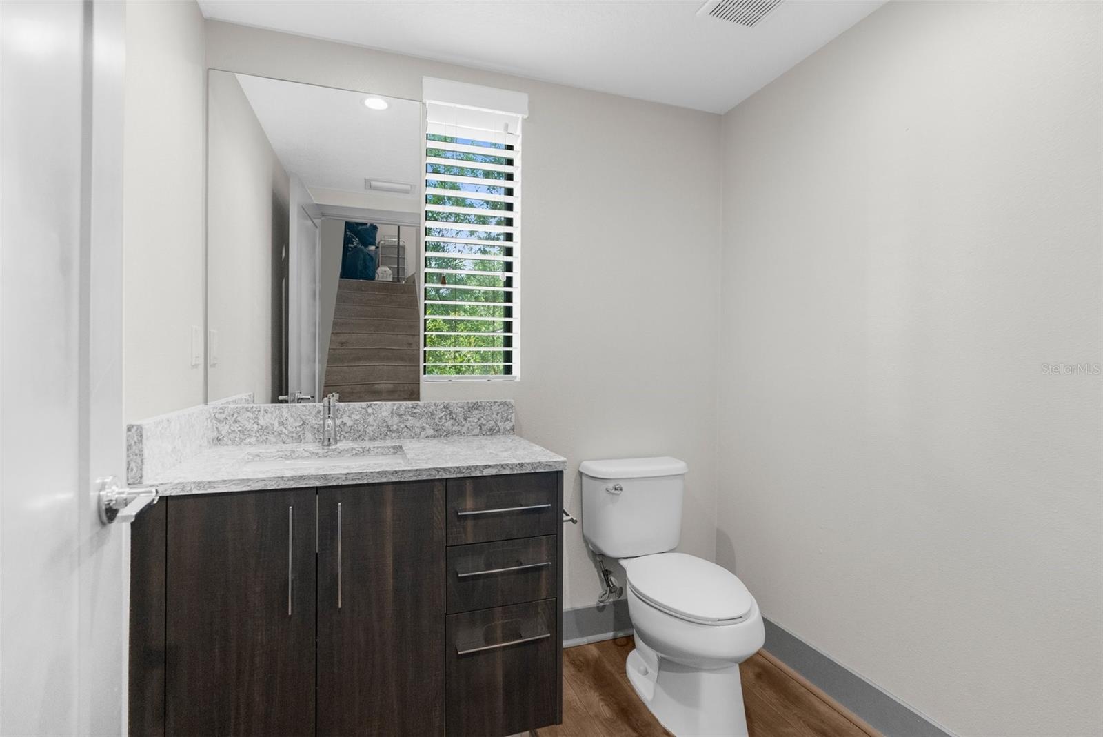 4810 W MCELROY AVE #1