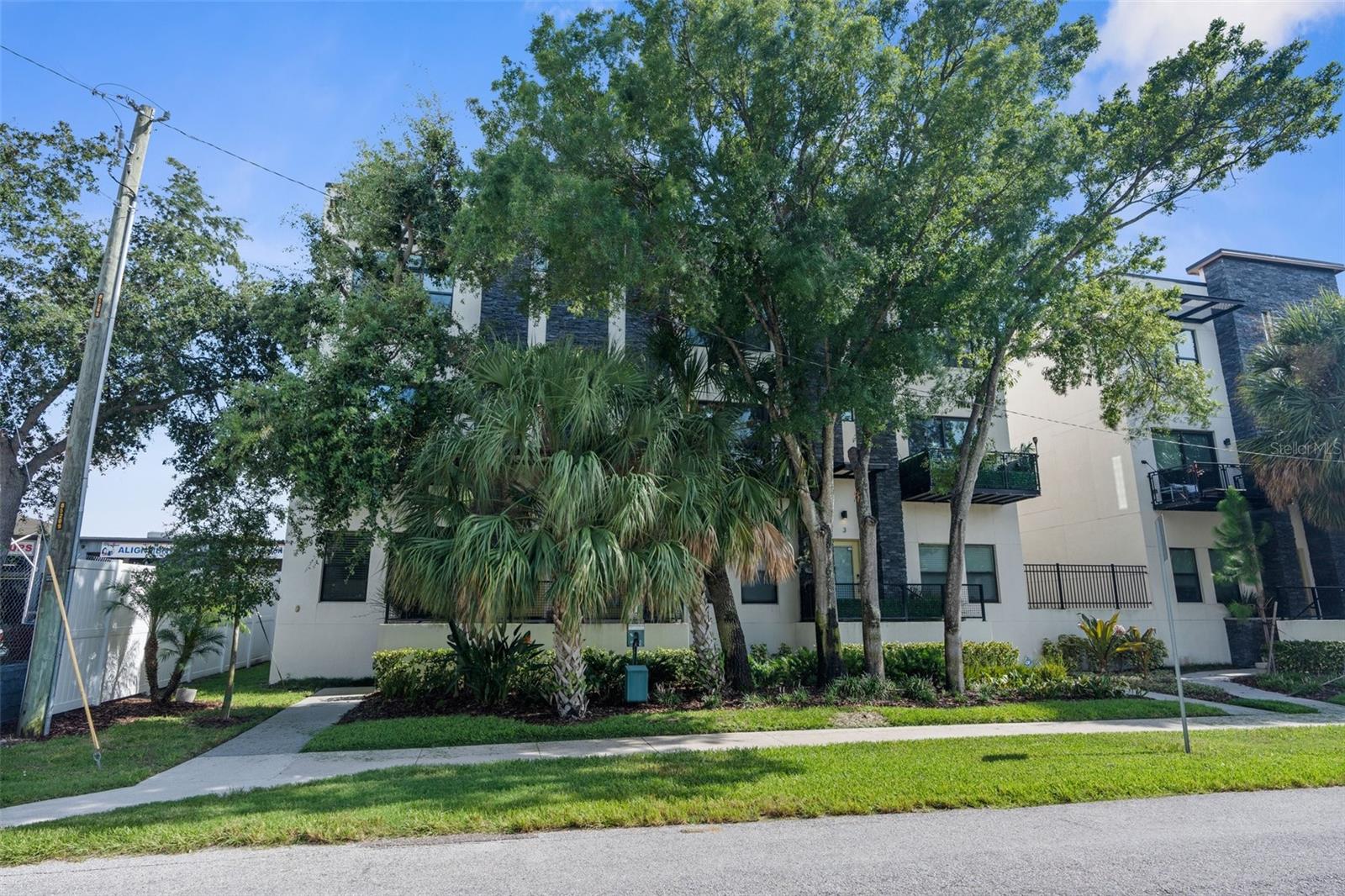 4810 W MCELROY AVE #1