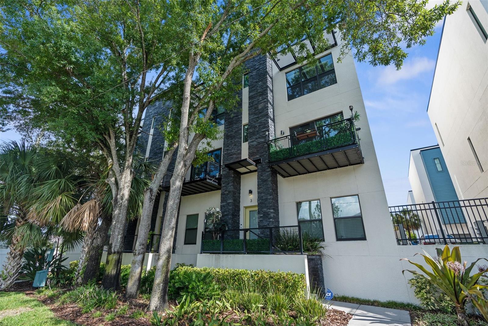 4810 W MCELROY AVE #1