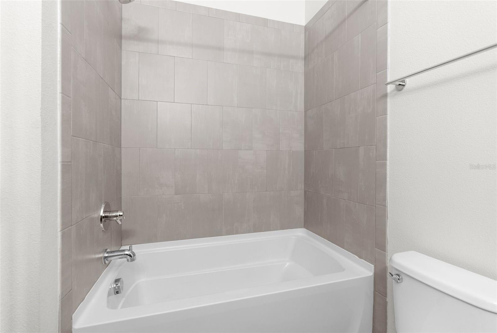 4810 W MCELROY AVE #1