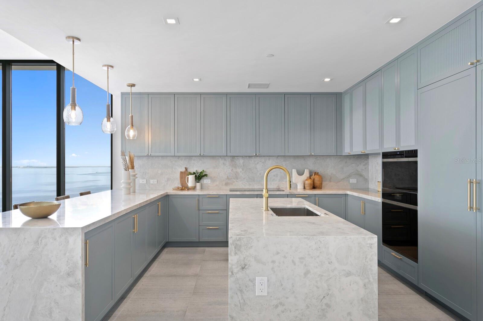 2912 W SANTIAGO ST #2304