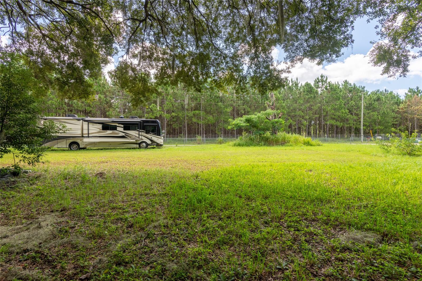 21445 LAKE SHARON DR