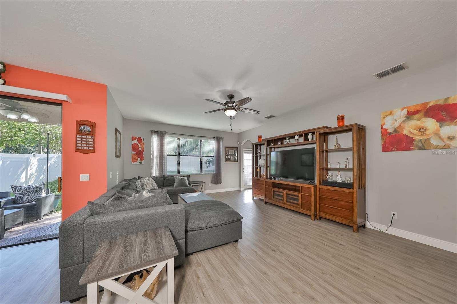 11650 PALMETTO PINE ST