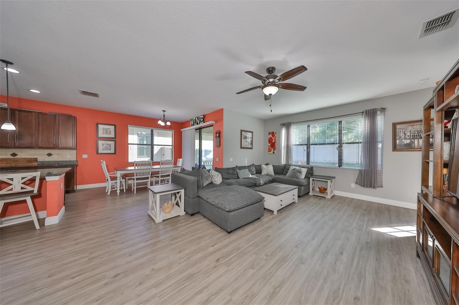 11650 PALMETTO PINE ST